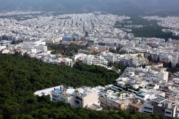 Αυξήσεις-φωτιά σε όλους τους φόρους ακινήτων: Ποιοι θα πληρώσουν περισσότερα